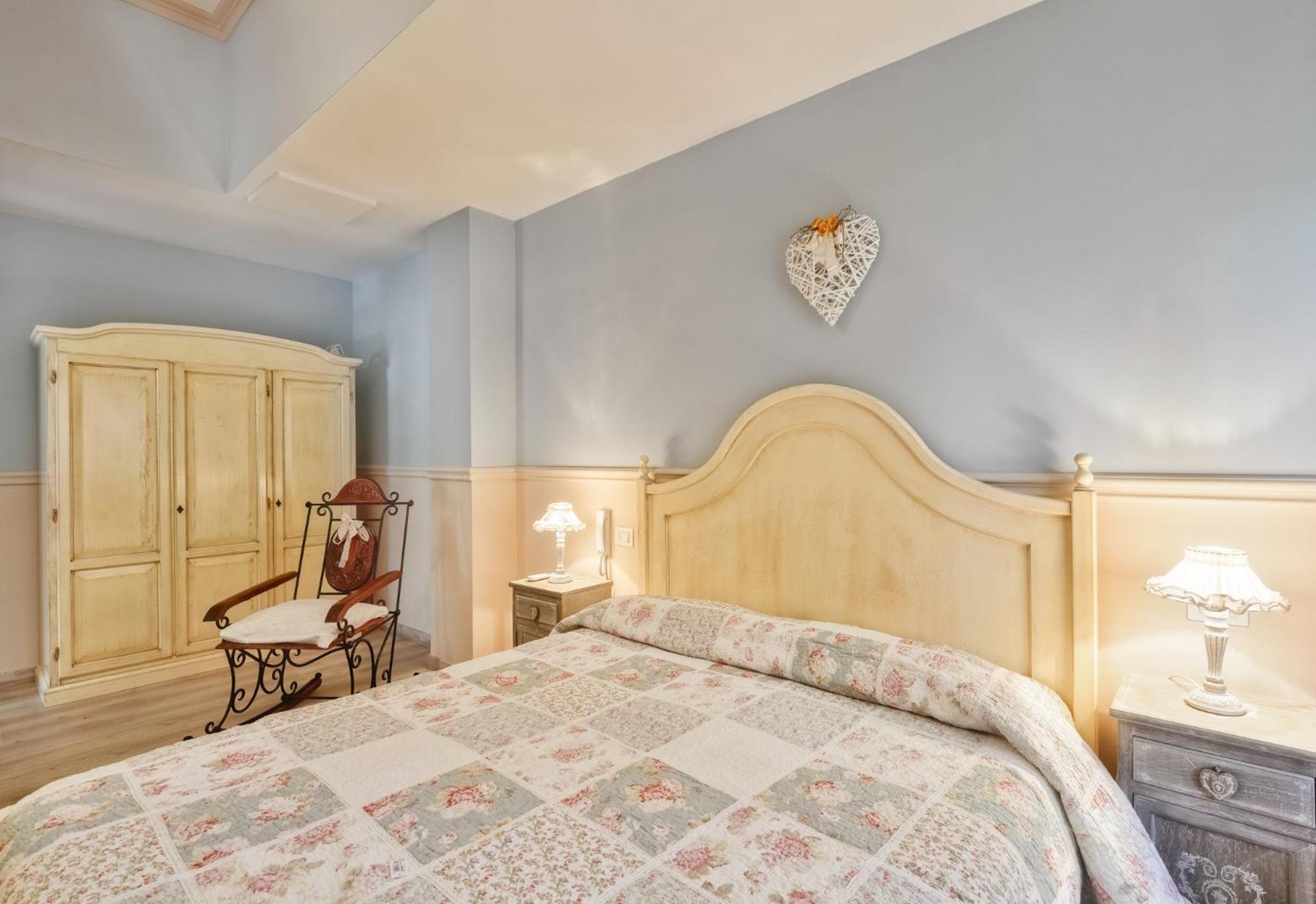 La Bouganville Holiday House 阿格罗波利 外观 照片